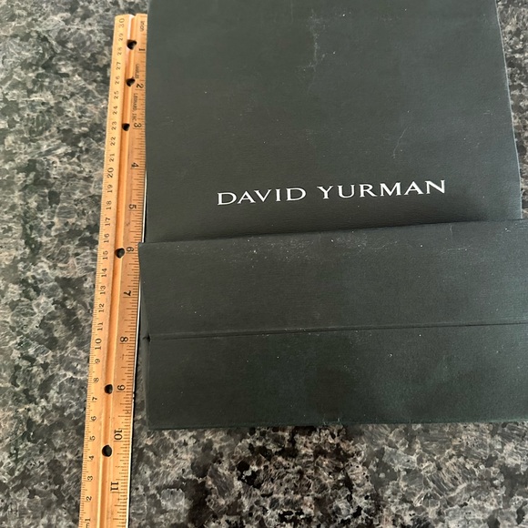 David Yurman heavy paper shopping bag. - Picture 2 of 6